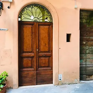 Cortiletto Montebello Rome