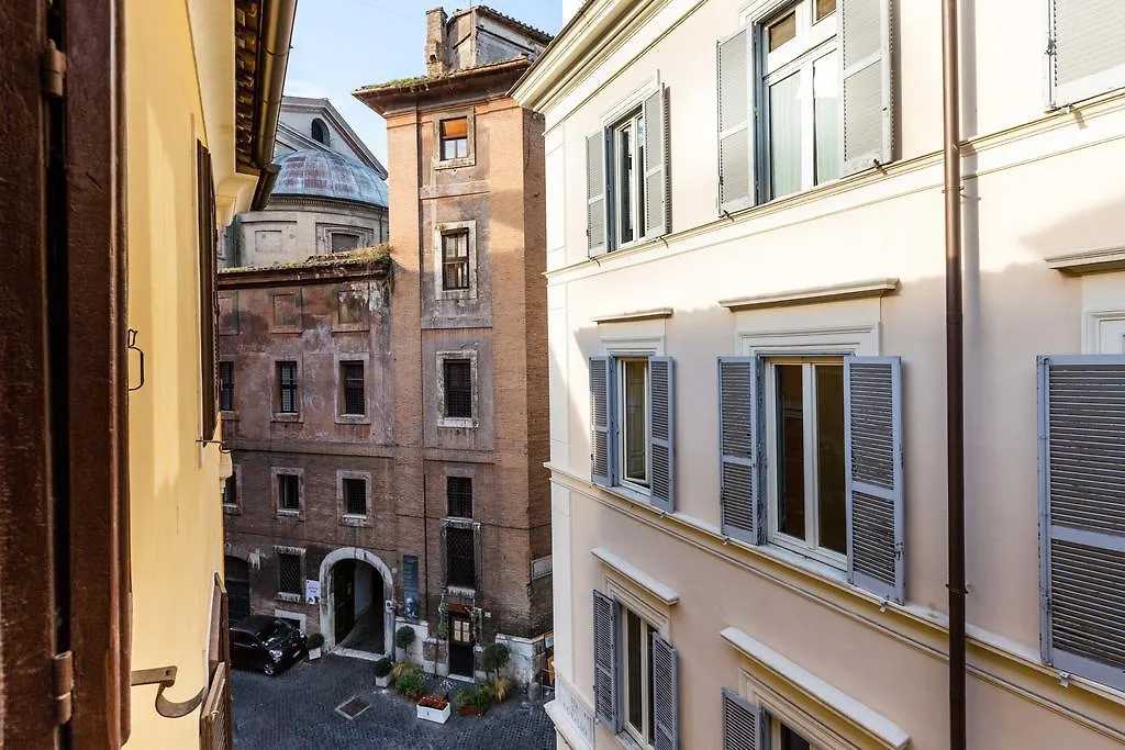 Navona Bernini Lodge Rome